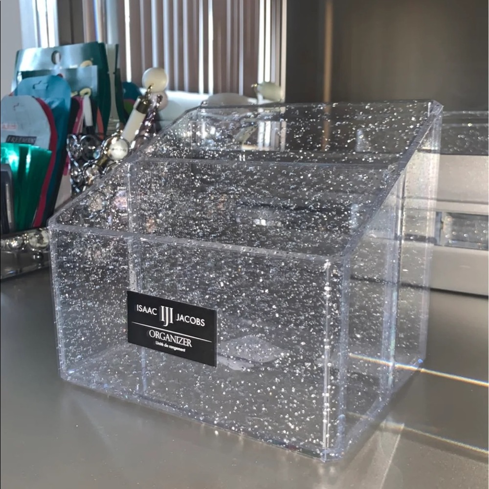 Glitter Organizer